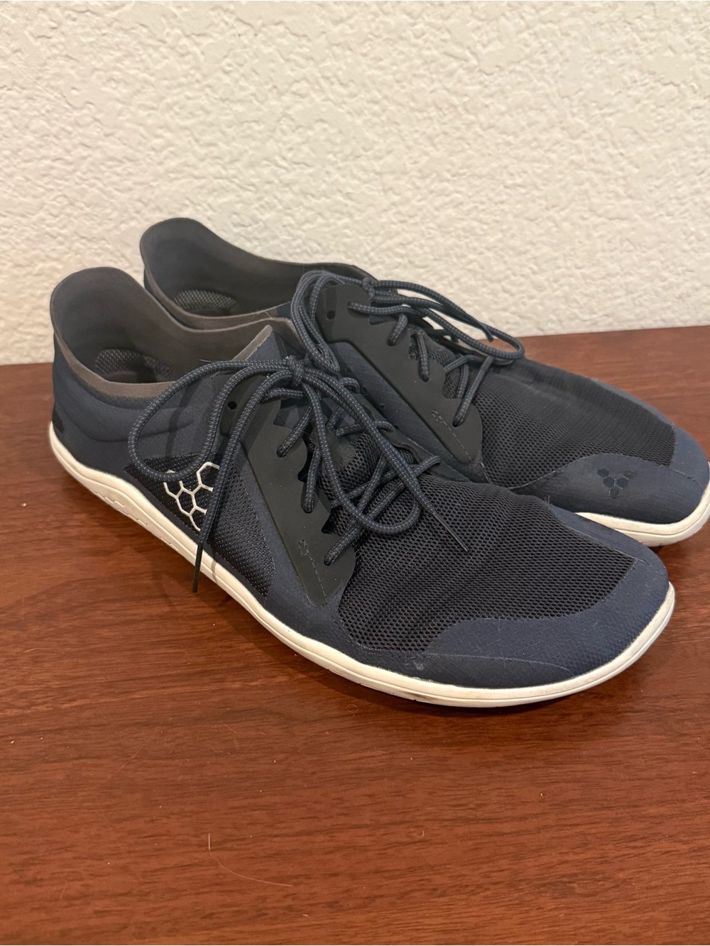 Vivo Barefoot Men's Navy Athletic Lace-Up Sneakers